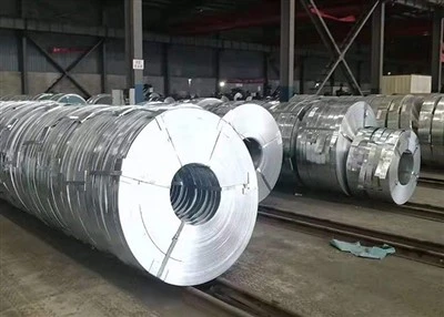 Acero galvanizado con revestimiento de zinc Z275 0.6 bobinas de revestimiento de ancho